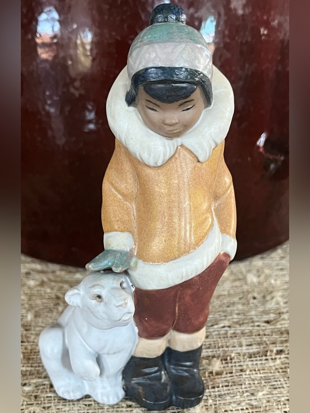 Lladro Winter 2269 Eskimo Boy w Pet Figurine -Retired